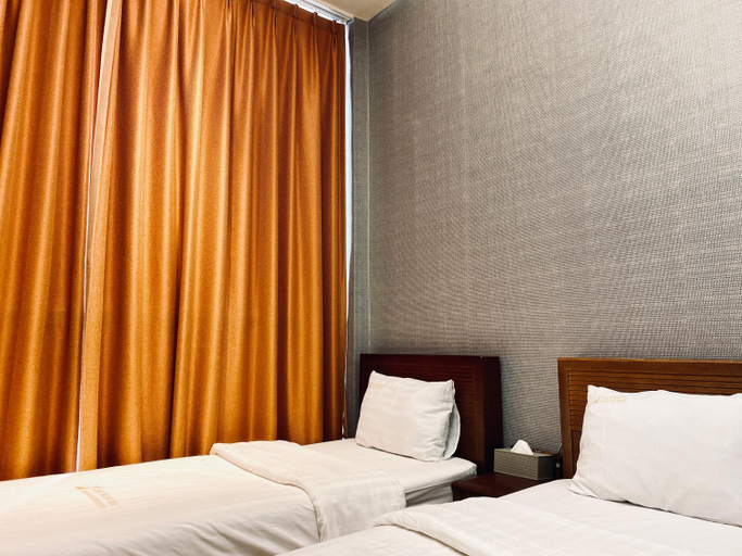 Bedroom 12