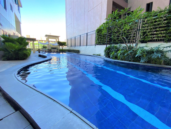 Swimming Pool 23