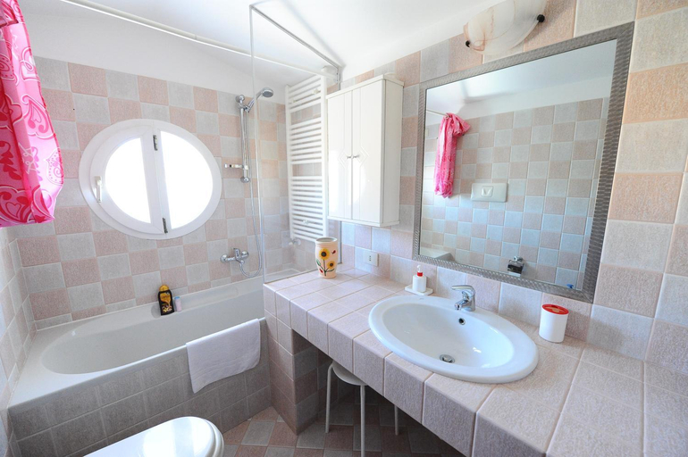 Others 5, B&B Pizzo Cannicchio, Matera