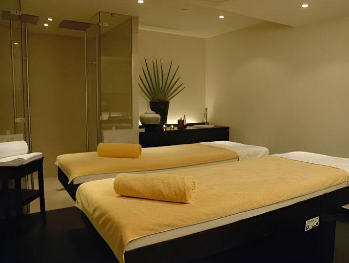 Bedroom 3, Hotel Barriere Le Westminster, Pas-de-Calais