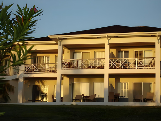 Exterior & Views 2, Coral Sands Hotel