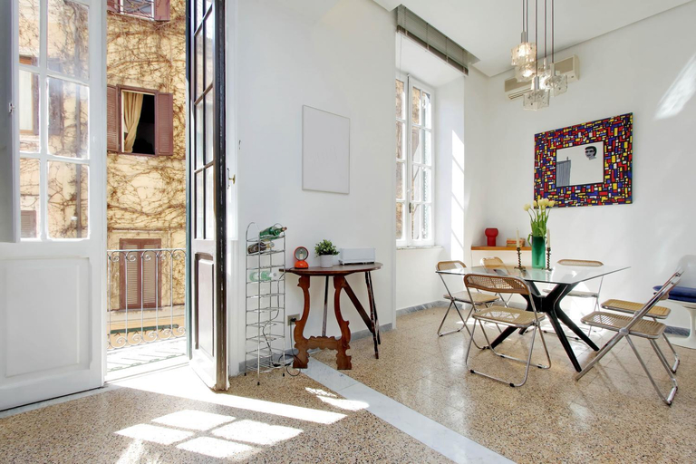 Others 5, Tiberina Spacious Apartment, Rome