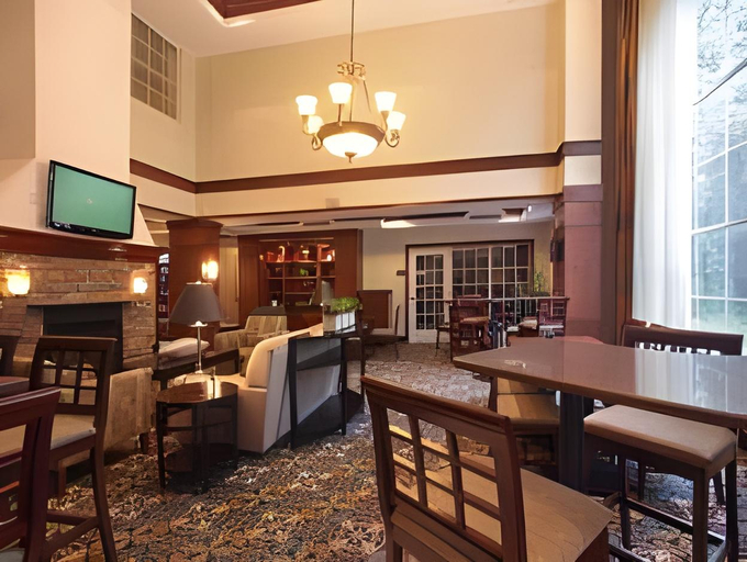 Public Area 3, Staybridge Suites NORTH BRUNSWICK, Middlesex