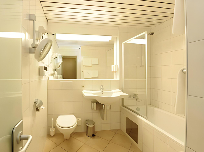 Bathroom 5, Best Western Premier Central Hotel Leonhard, Feldkirch