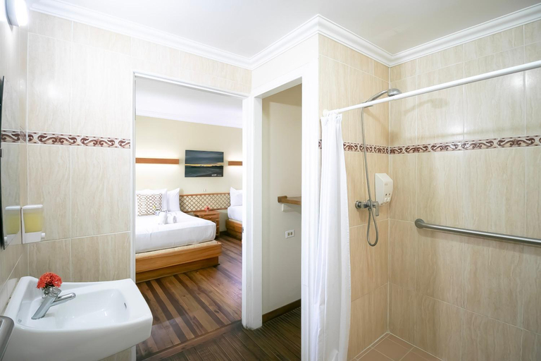 Bathroom 3, Gran Hotel Bahia, Bocas del Toro