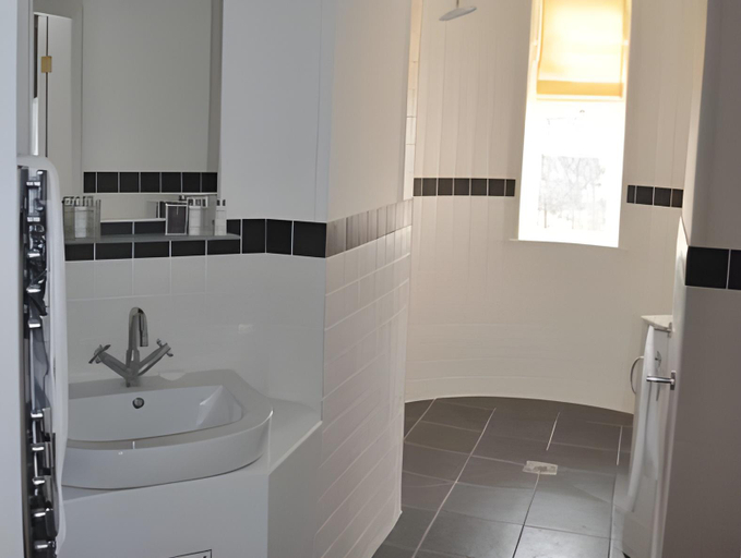 Bathroom 4, Chateau Rhianfa, Anglesey
