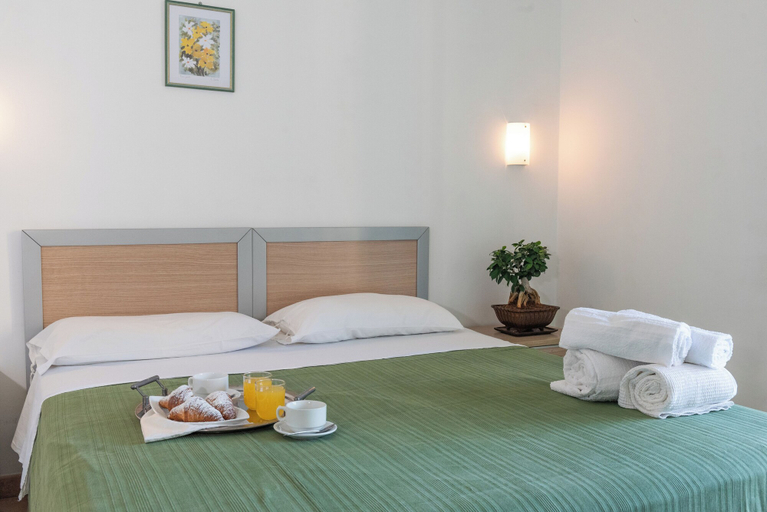 Bedroom 4, Altamira Residence, Teramo