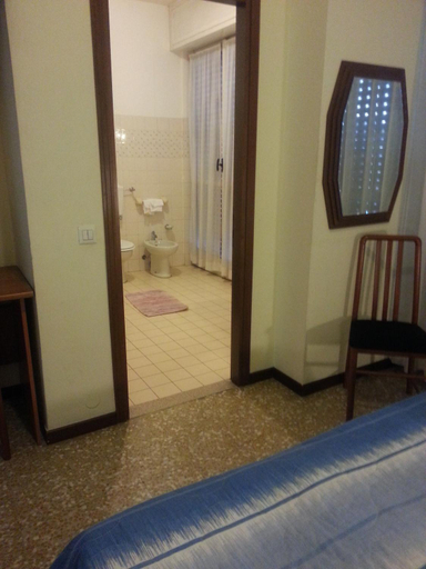 Bedroom 3, Hotel Lombardia, Monza and Brianza