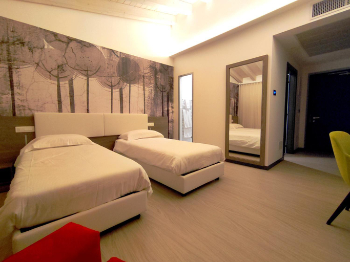 Bedroom 5