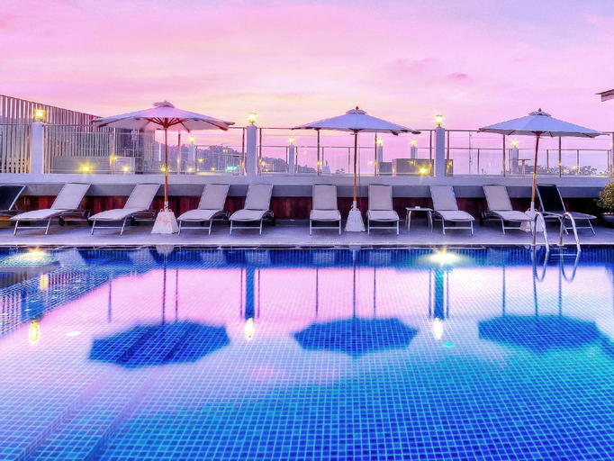 Swimming Pool 6
