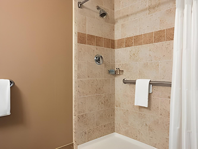 Bathroom 4, GreenTree Extended Stay Eagle/Vail Valley, Eagle
