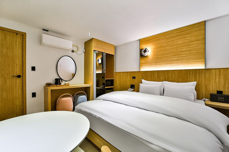 Bedroom 2, Gumi Wonpyeong-dong Number 25, Gumi