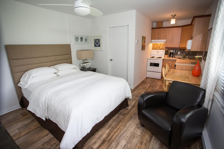 Bedroom 2, Studiotel Bromont, La Haute-Yamaska