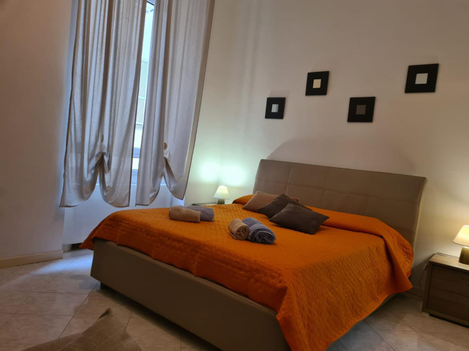 Bedroom 2, Case Del Festival, Imperia