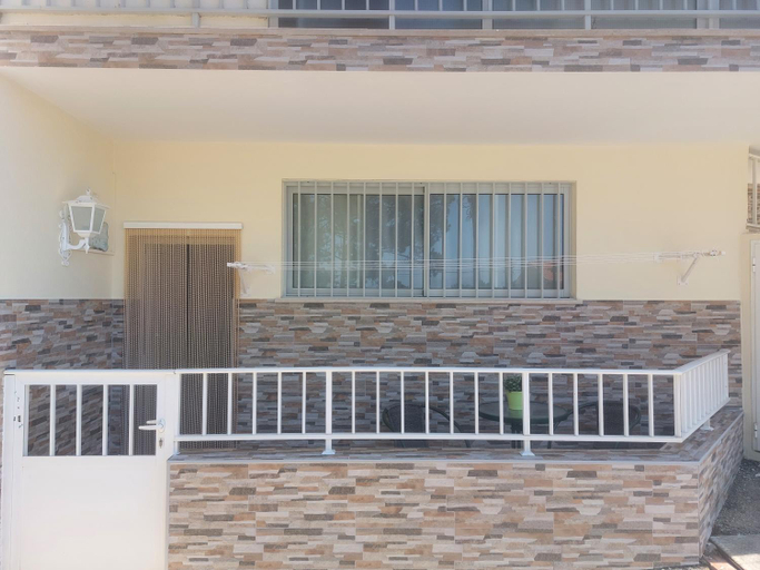 Others 3, Casa Branca Pinhal, Nazaré