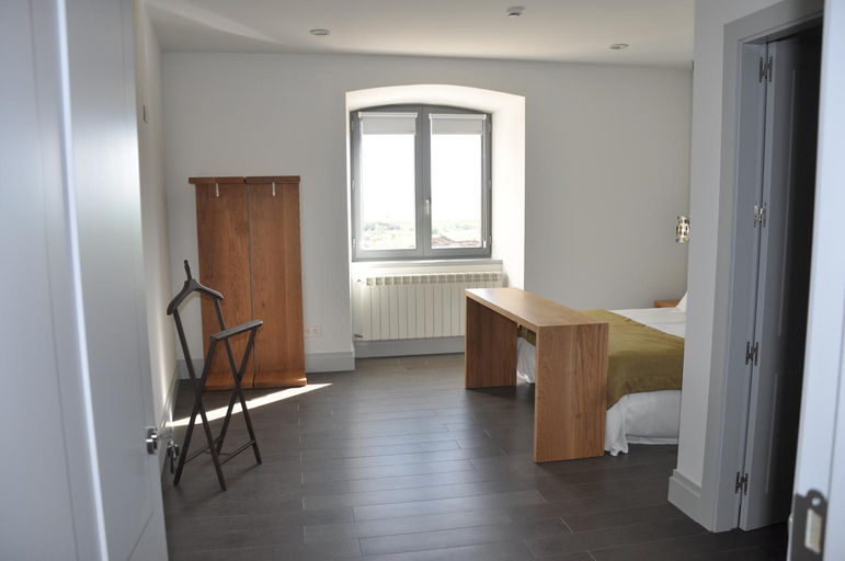 Bedroom 3, Emebed Posada, Burgos