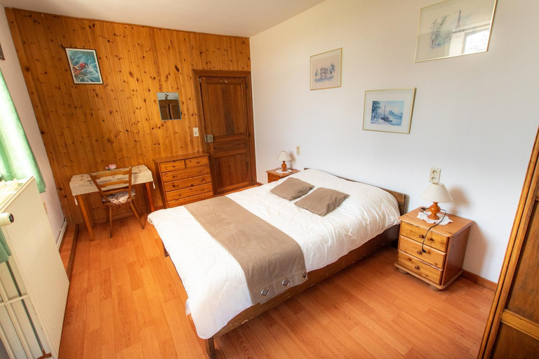 Bedroom 2, Chez Basile, Namur