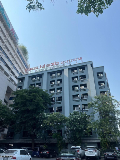 14 Avenue, Chom Thong