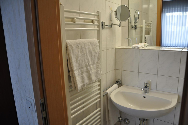 Bedroom 4, Hotel Burgerhof, Saarpfalz-Kreis
