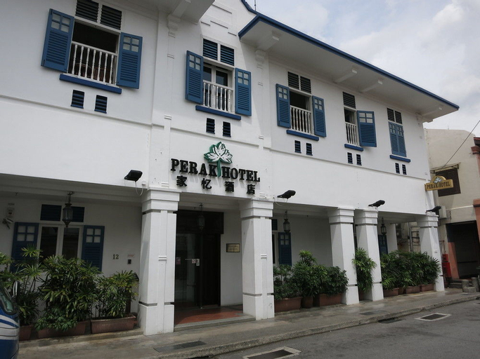 Exterior & Views 29
