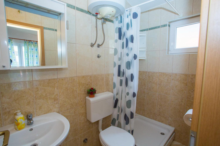 Bathroom 2, Ivan Apartment, Makarska
