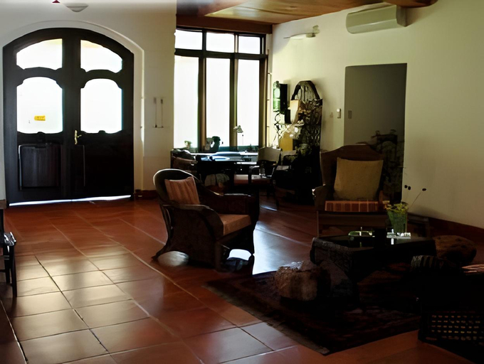 Public Area 4, Las Flores Hotel, Catmon