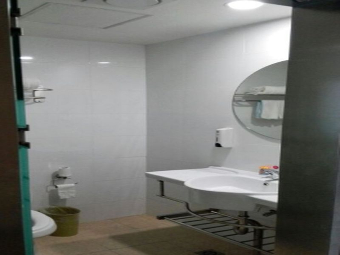 Bathroom 2, HanTingホテル(), Hefei