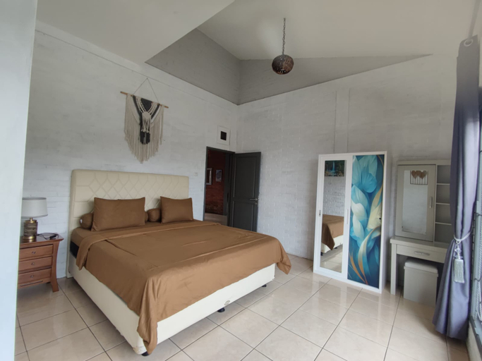 Bedroom 10