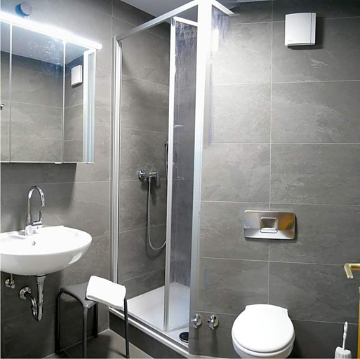 Bathroom 4, Appartementhaus Thermenhof, Passau
