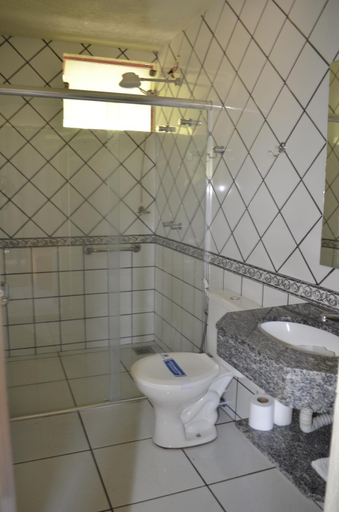 Bathroom 3, Balneário do Lago Hotel, Capitólio