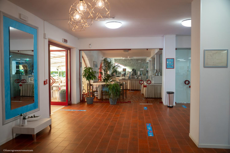 Public Area 2, Hotel Quattro Palme, Teramo