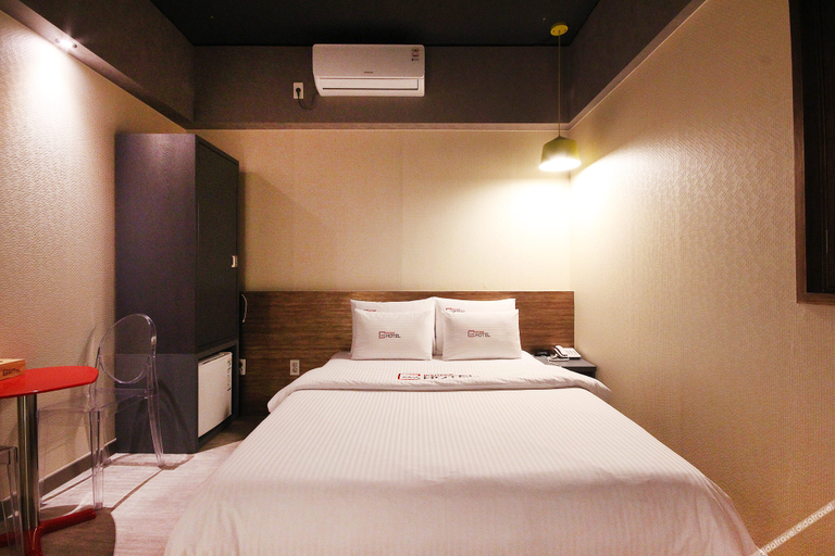 Bedroom 2, Yeongju Case Hotel, Yeongju