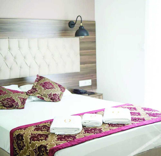 Bedroom 3, The Reina Istanbul, Fatih