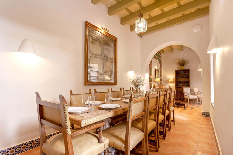 Others 5, Genteel Home Pimienta, Sevilla