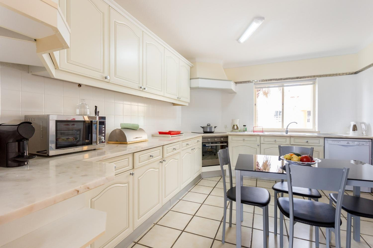 Kitchen 2, Helmar by Algarve Villa Holidays, Albufeira