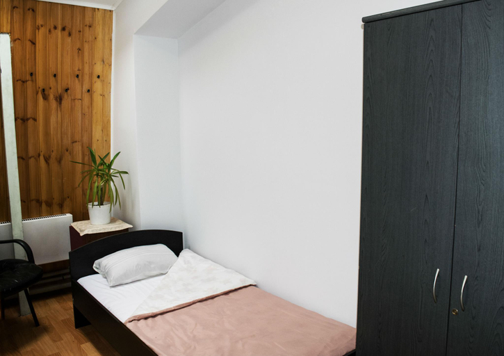 Others 4, Loft Hostel, Northern