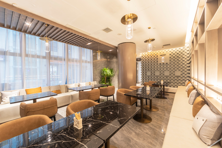 Food & Drinks 4, 鄭州大学梧桐街地下鉄駅アトゥールホテル(Atour  Hotel, Wutongjie Station Zhengzhou University), Zhengzhou