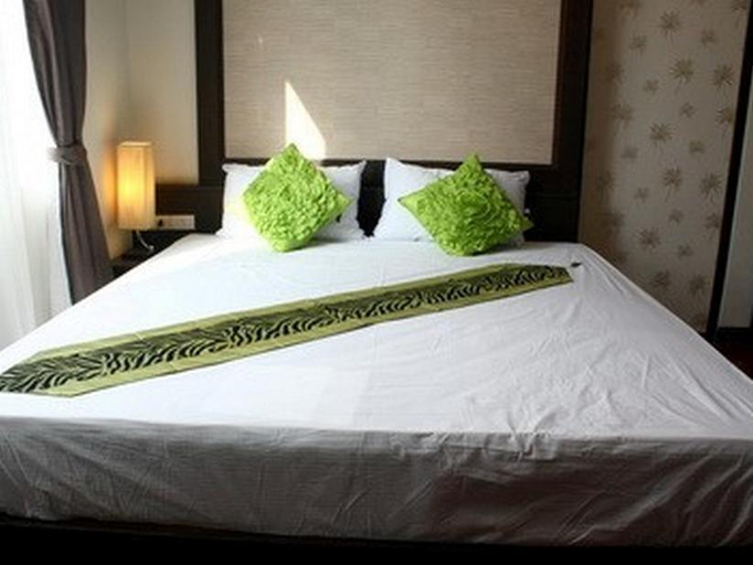 Bedroom 4, Greenview Ekkamai 10, Wattana