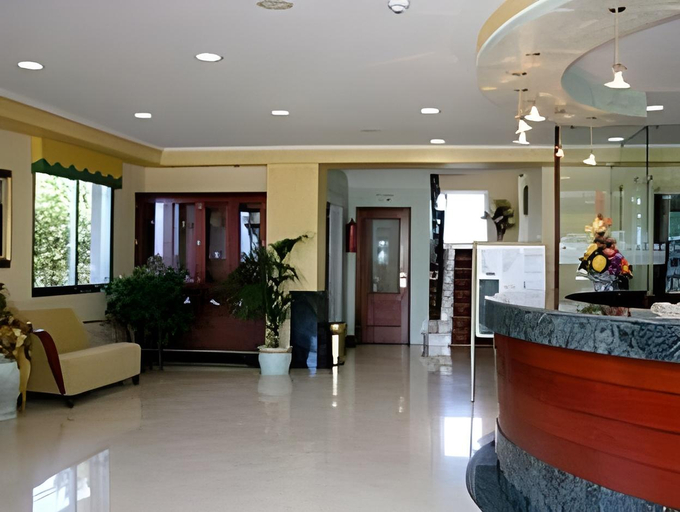 Others 3, Hotel Piñeiro, Pontevedra