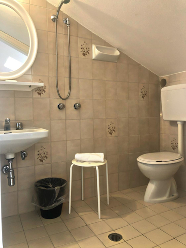 Bathroom 4, Hotel del Falco, Ravenna