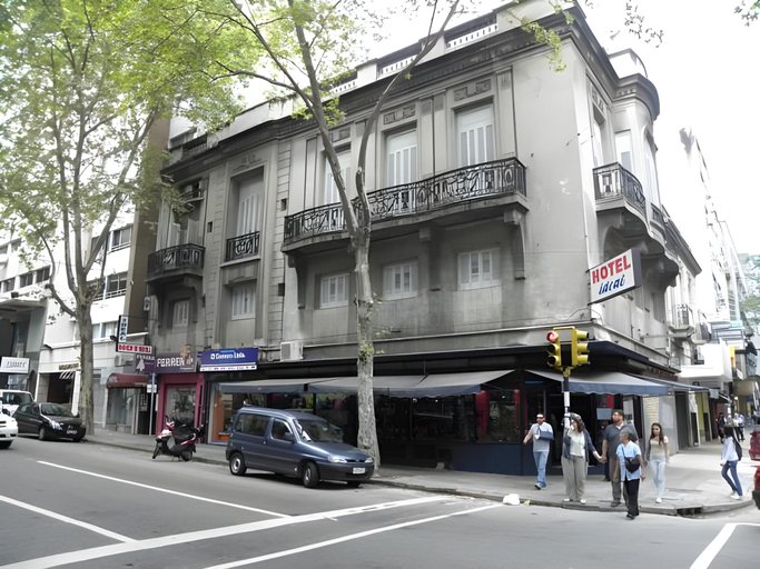 Others 2, Hotel Ideal, Montevideo