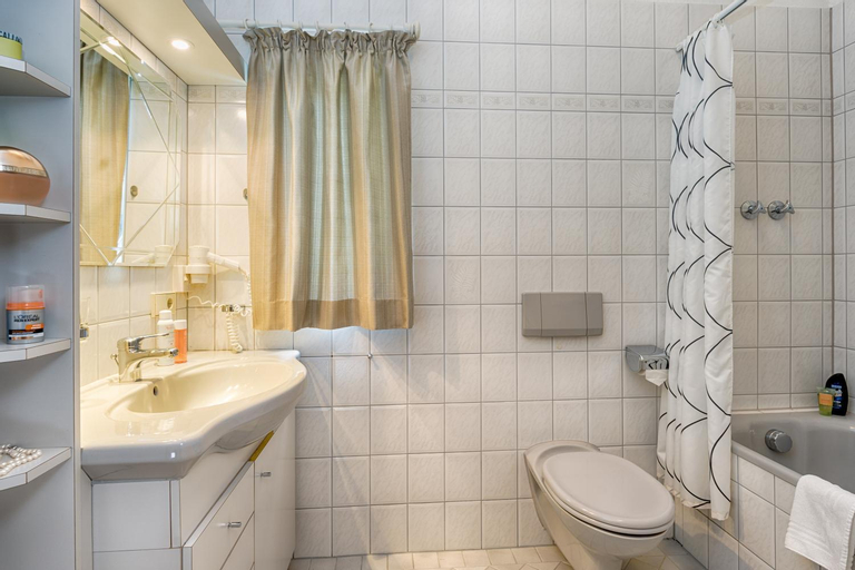 Bathroom 3