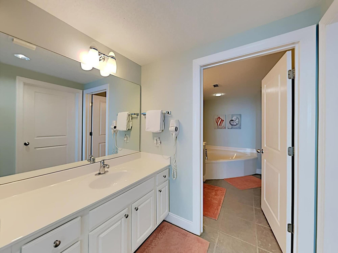 Bathroom 4, Palazzo 1406, Bay