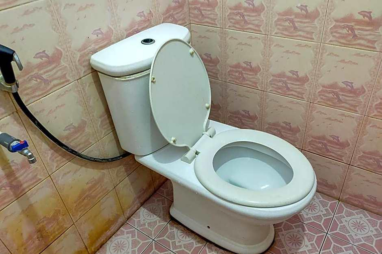 Bathroom 5, Fauziah Hotel Syariah Kendari, Kendari