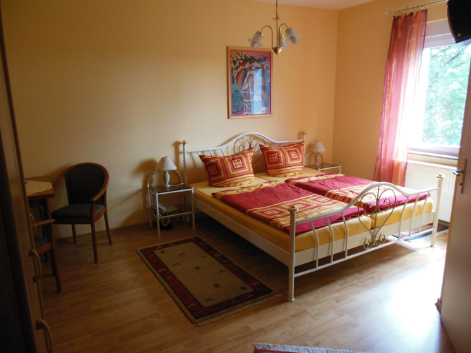 Bedroom 2, Wellnesshotel Legde, Prignitz