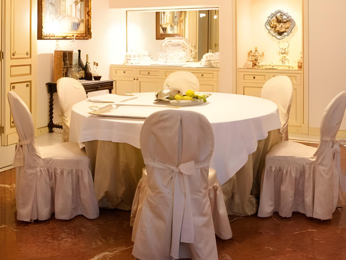 Food & Drinks 5, Relais Antica Badia , Ragusa