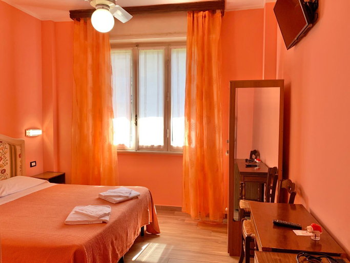 Bedroom 3, Albergo Cinzia, Florence