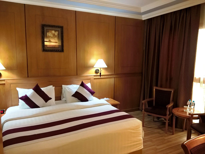 Bedroom 2, Swiss International Palace Hotel Manama, Manama