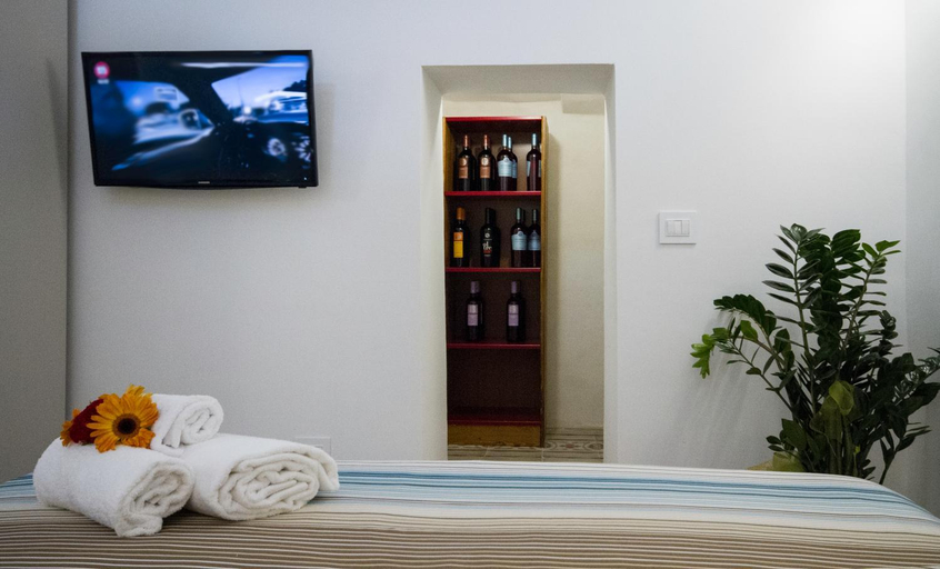 Bedroom 2, Santa Marina Bed & Breakfast, Taranto
