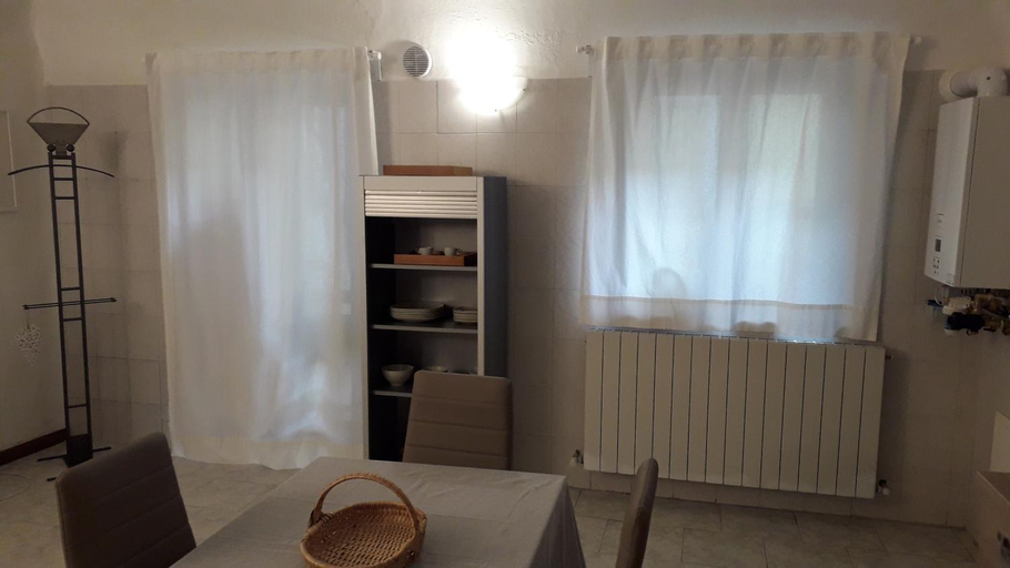 Dining Room 12